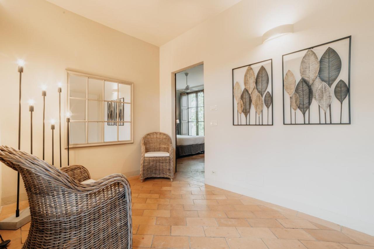 Palazzo Massaini - Cavarciano ปีเอนซา ภายนอก รูปภาพ